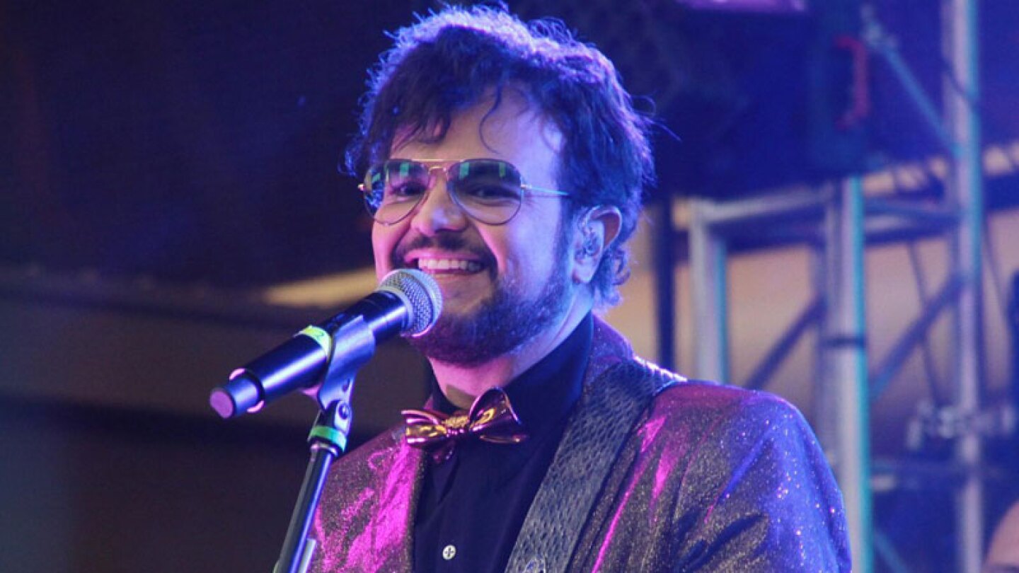 aleks_syntek_plaza_1.jpg