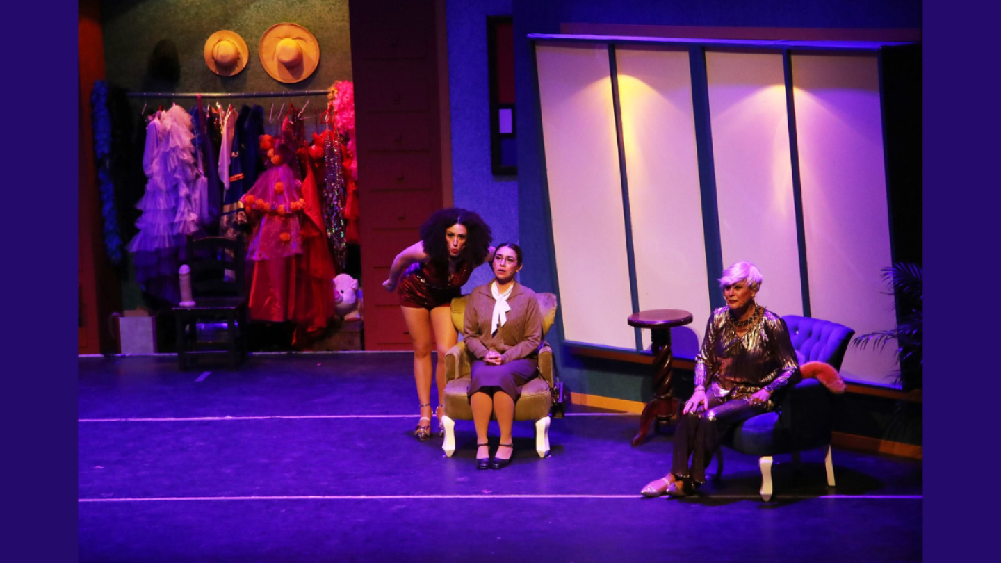 Libertad Palomo en la obra de teatro Los tacones de papá