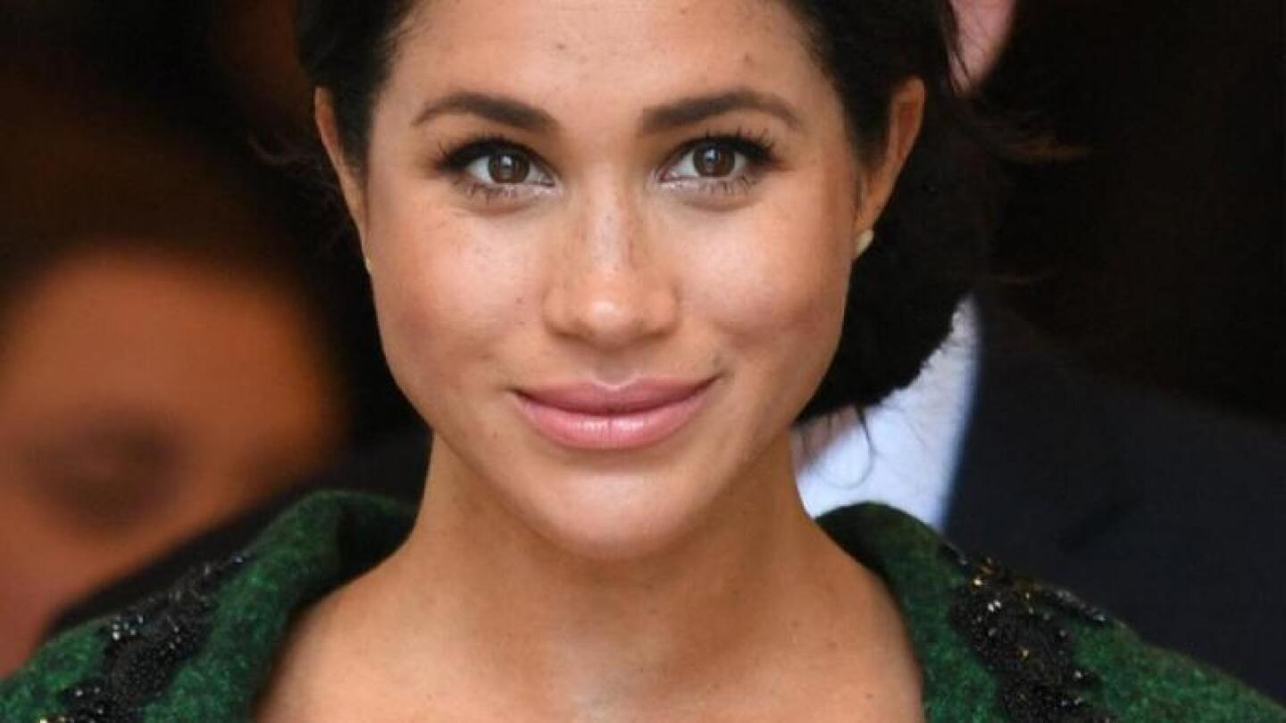 Revelarán secretos de Meghan Markle en ‘Cuentos de alfombra roja’.