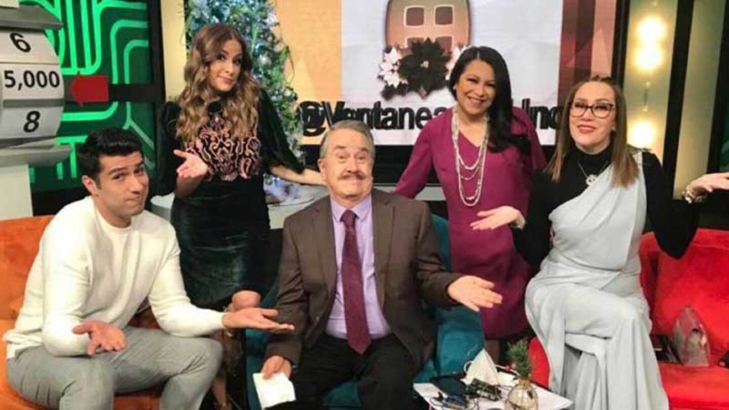 Integrante de Ventaneando enseña sus estrías