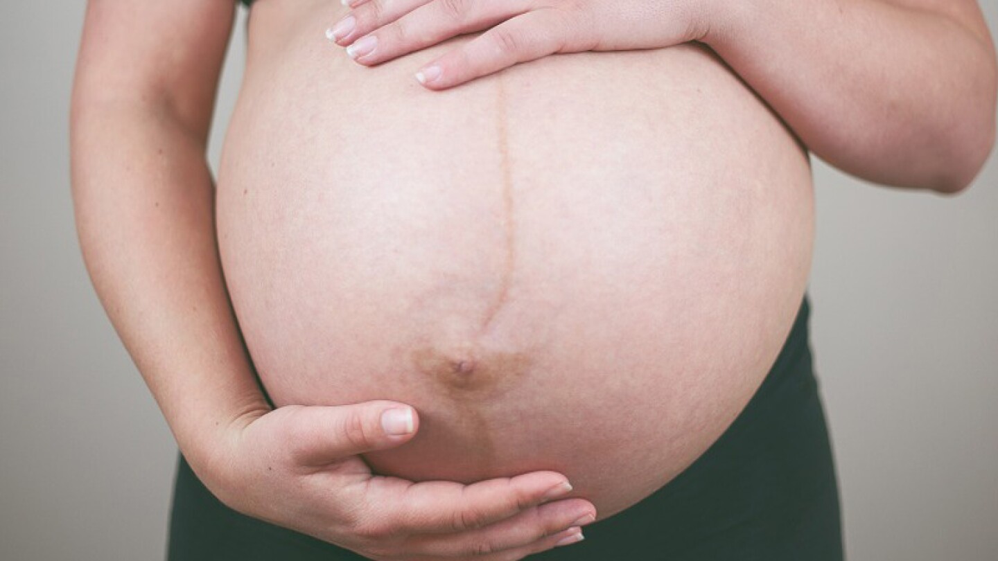 Integrante de OV7 revela que abortó mientras se bañaba