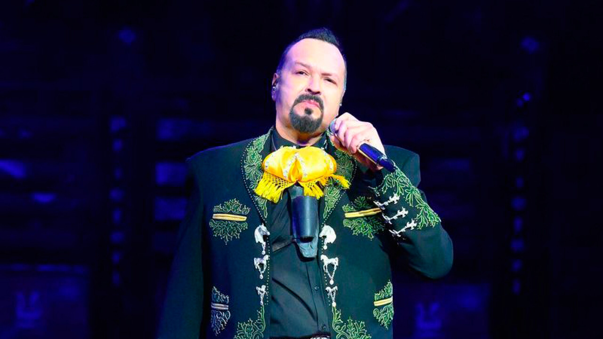 Pepe Aguilar enojado la rosa de guadalupe