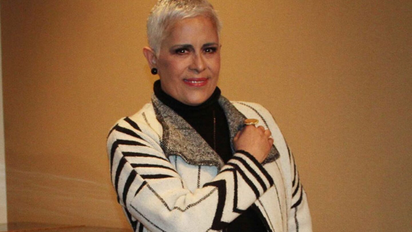 Eugenia León confiesa que le regalaron un vibrador pero que no lo supo usar