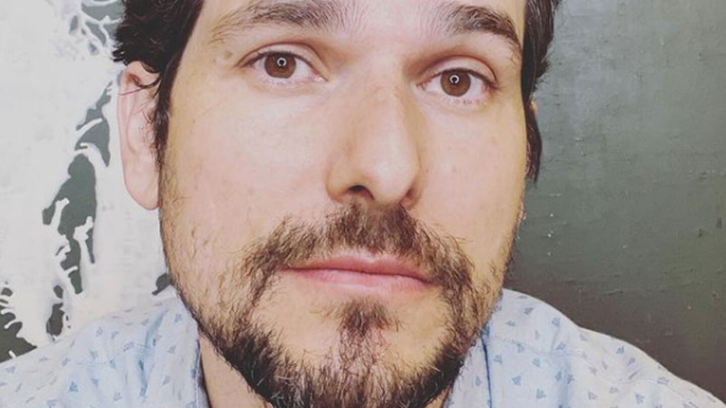 alan estrada exhibe a su papá