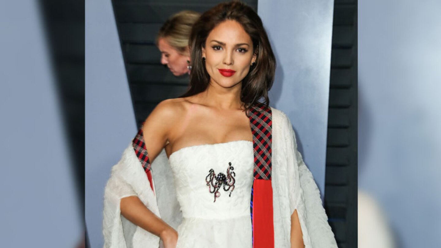 Eiza González de vacaciones en Cancún