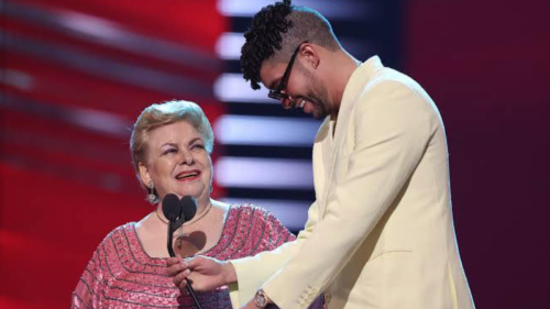 Paquita la del Barrio y Bad Bunny