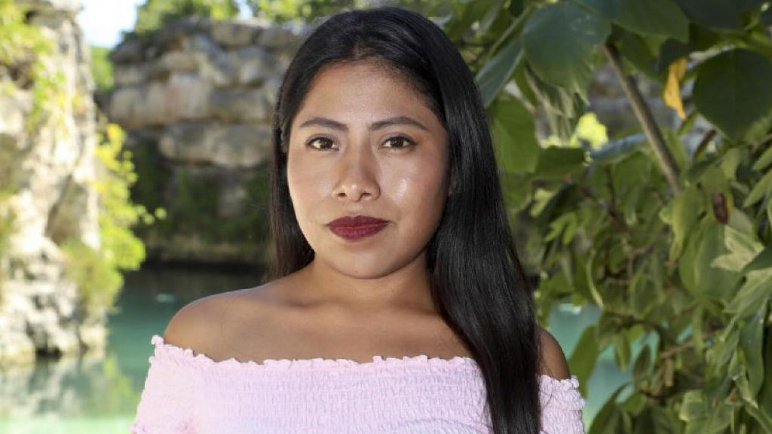 Yalitza Aparicio más guapa que nunca