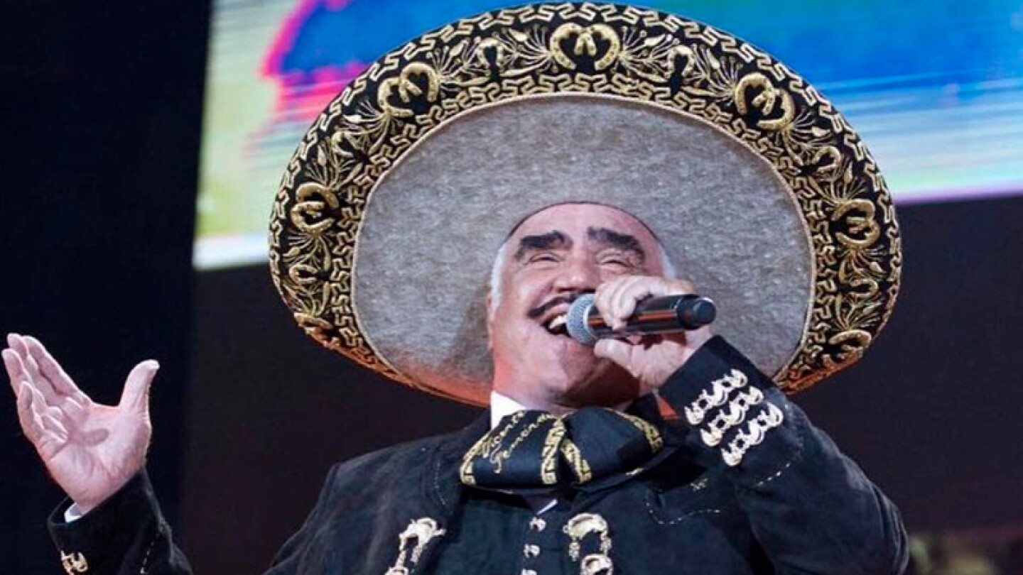 Celebran el legado de Vicente Fernández con emotiva misa y verbena