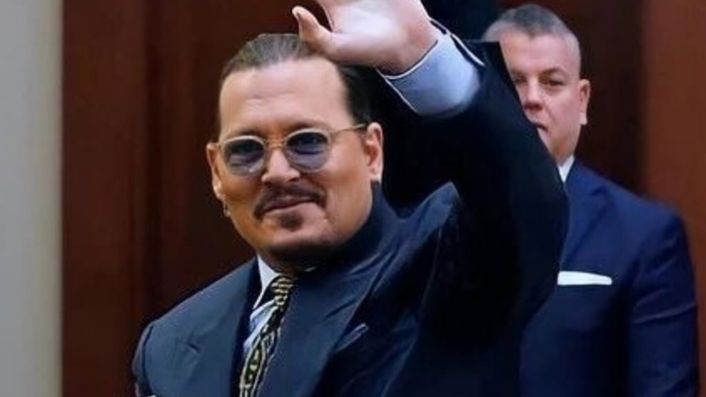 Johnny Depp recrea su personaje en Piratas del Caribe