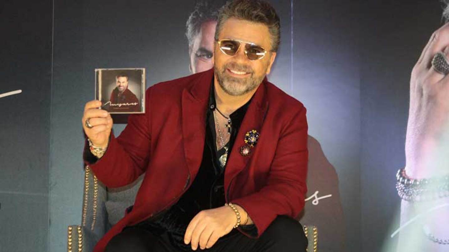 Mijares promociona nuevo disco.