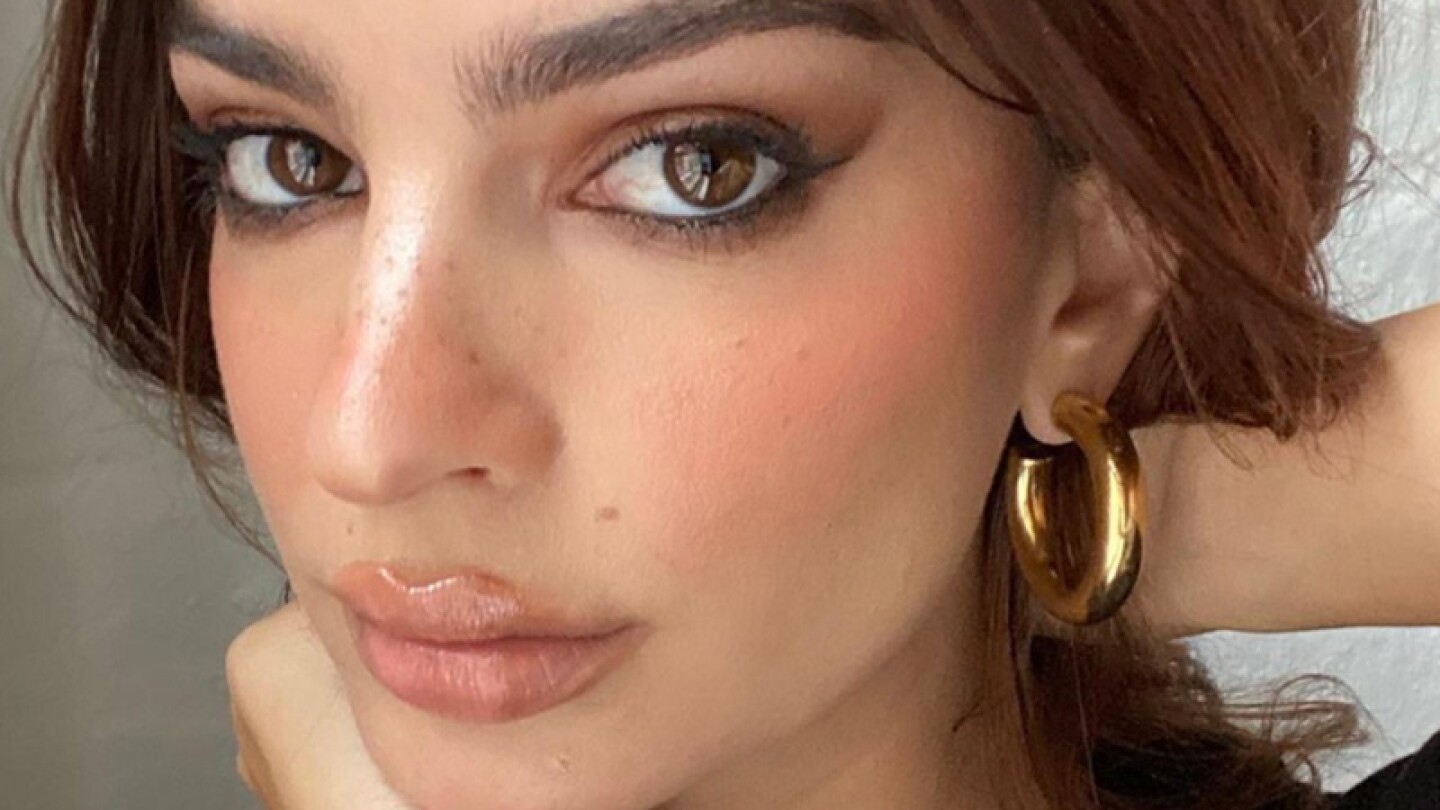 Emily Ratajkowski anuncia que está embarazada por primera vez