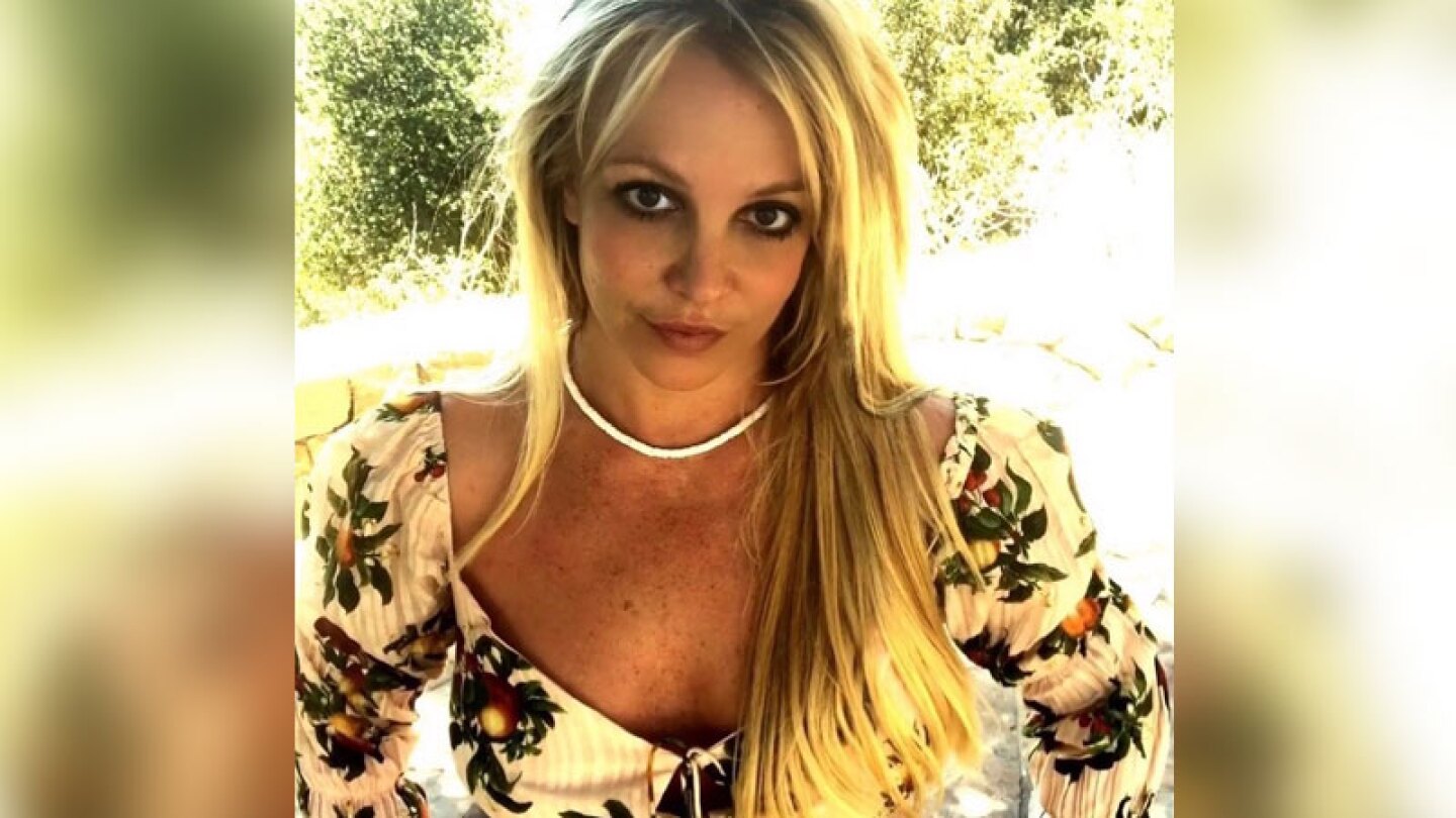 britney-spears-regalo-nasa