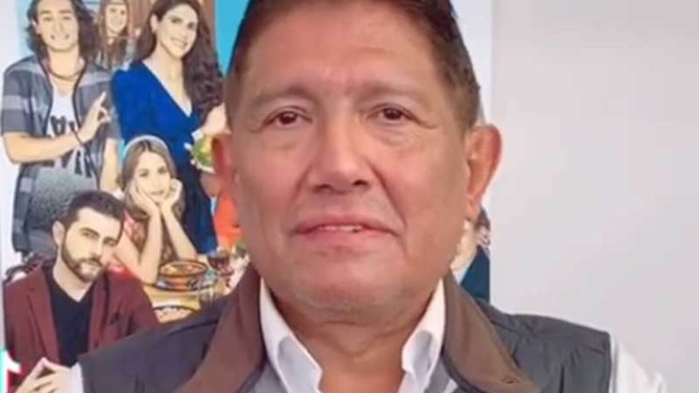 Juan Osorio enciende las alarmas con foto desde el hospital