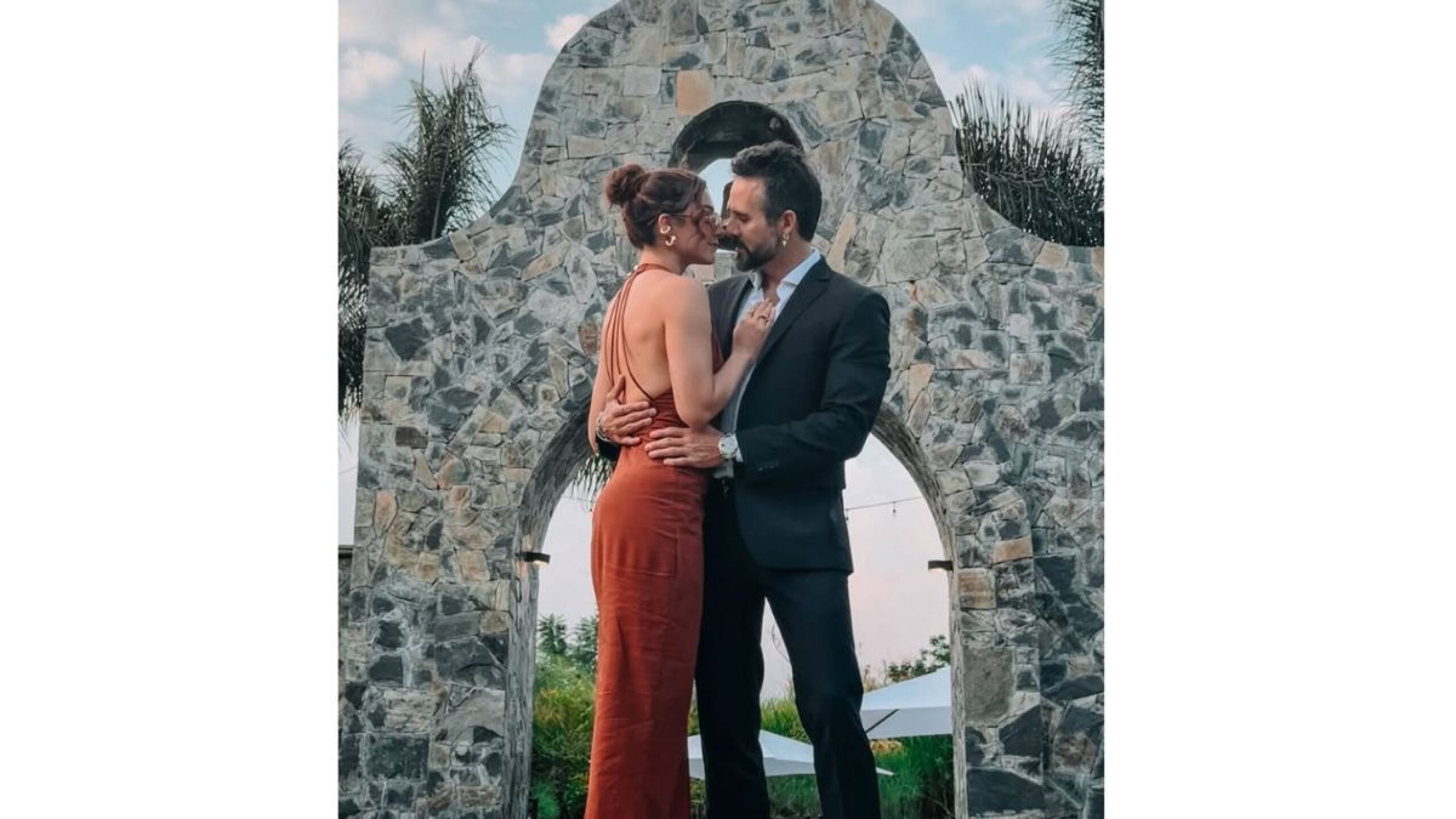 José Ron y Lizy Martínez están en una relación amorosa