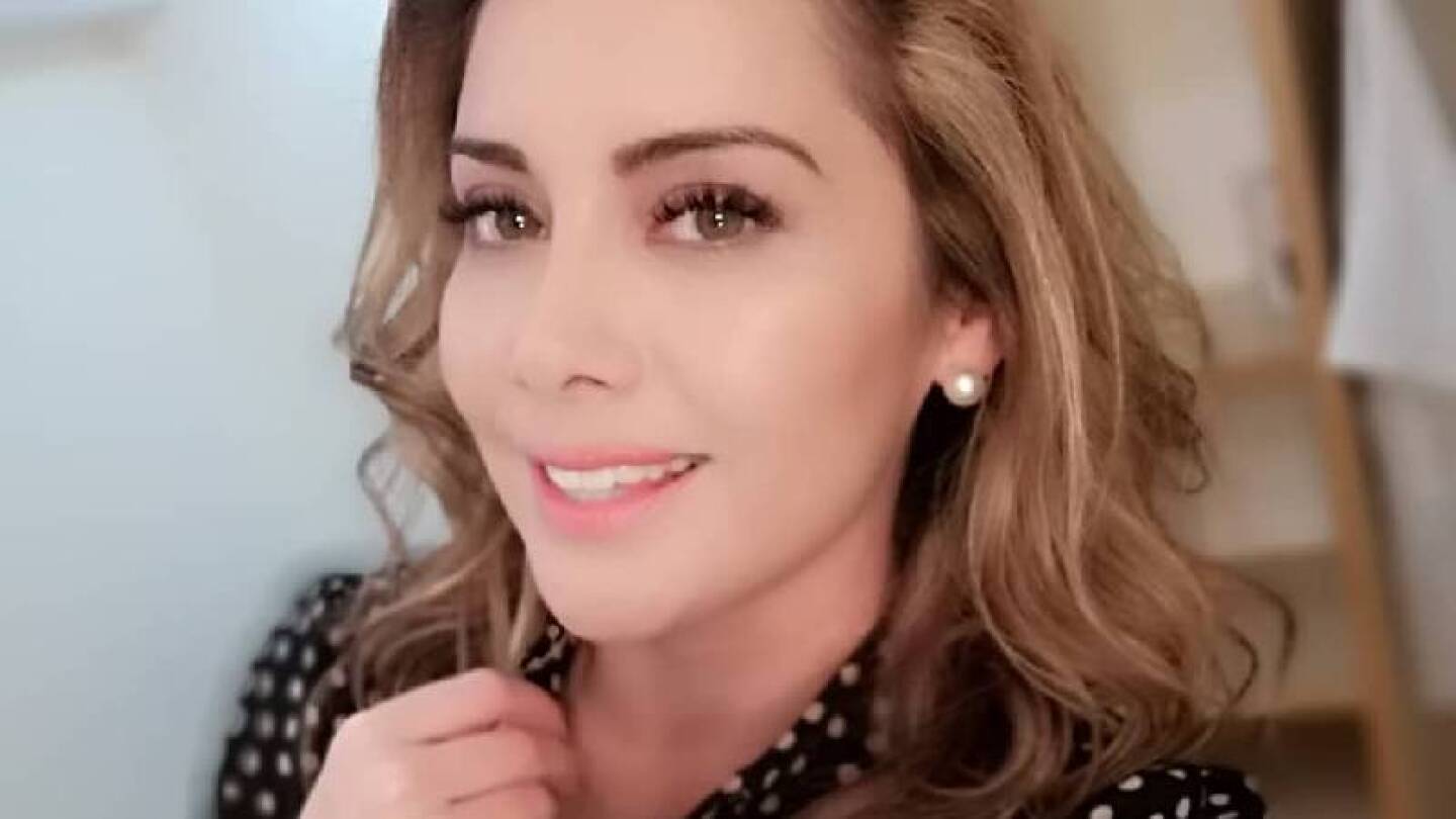 Sugey habla sobre su perro de compañía