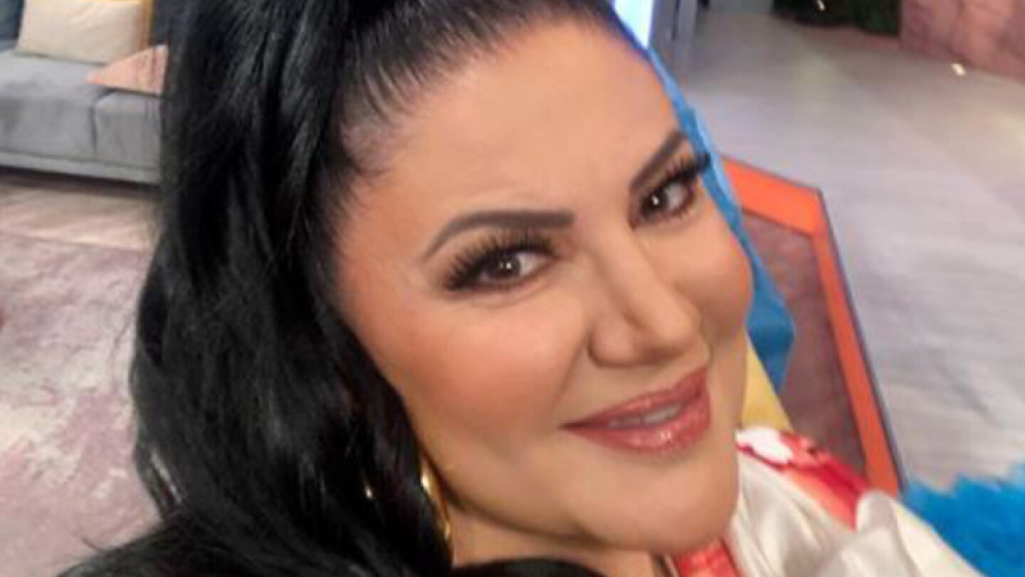 Alejandra Ávalos.