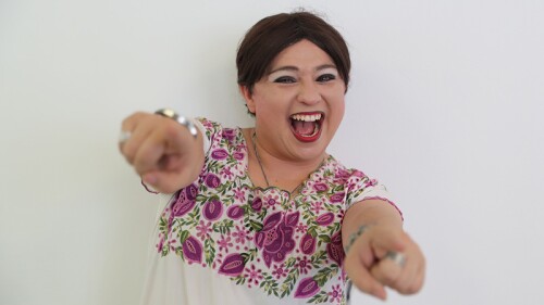 Tila María Sesto salta de las redes sociales ¡a los escenarios de la capital mexicana!