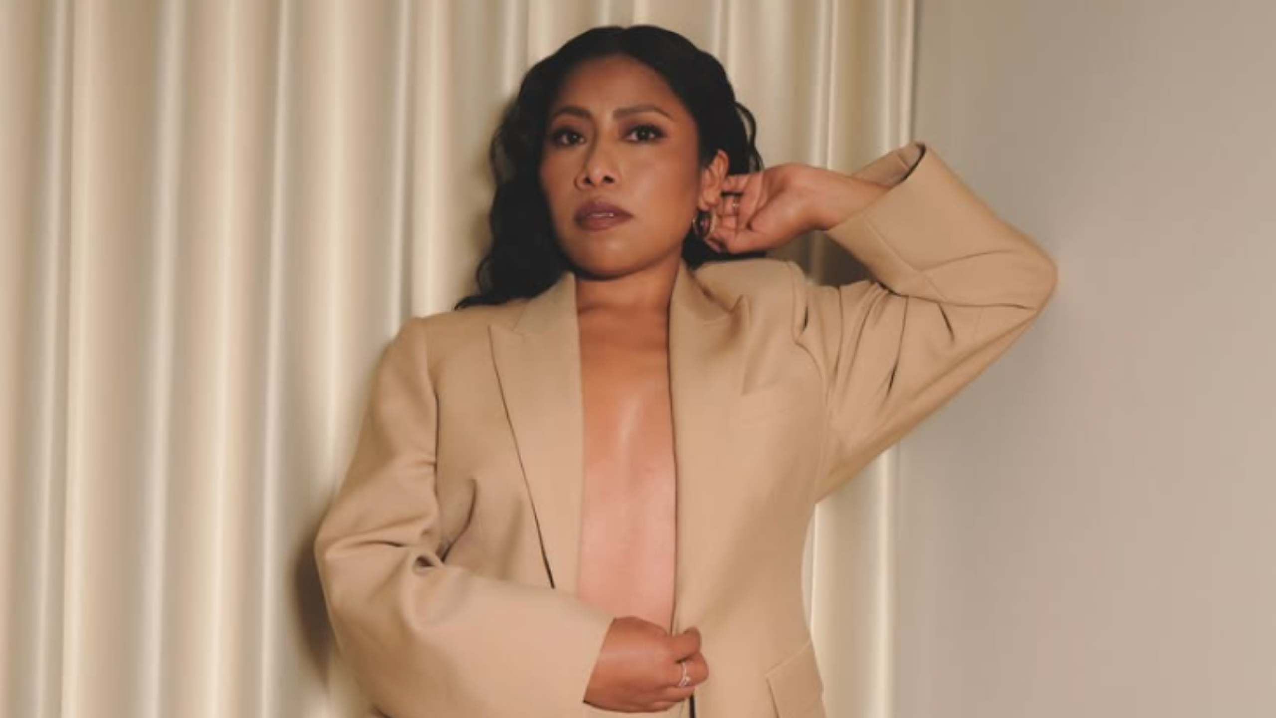 Yalitza Aparicio luce incréible en la after party de la Met Gala de NYC.png