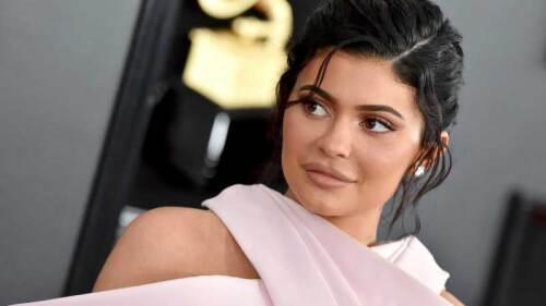 Después de la traición de su mejor amiga, Kylie toma dura decisión.