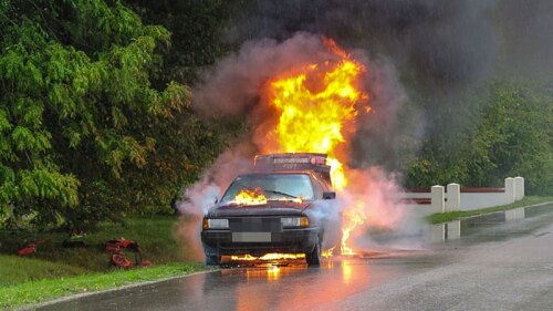 Explota carro bomba en la Escuela de Policía de Bogotá