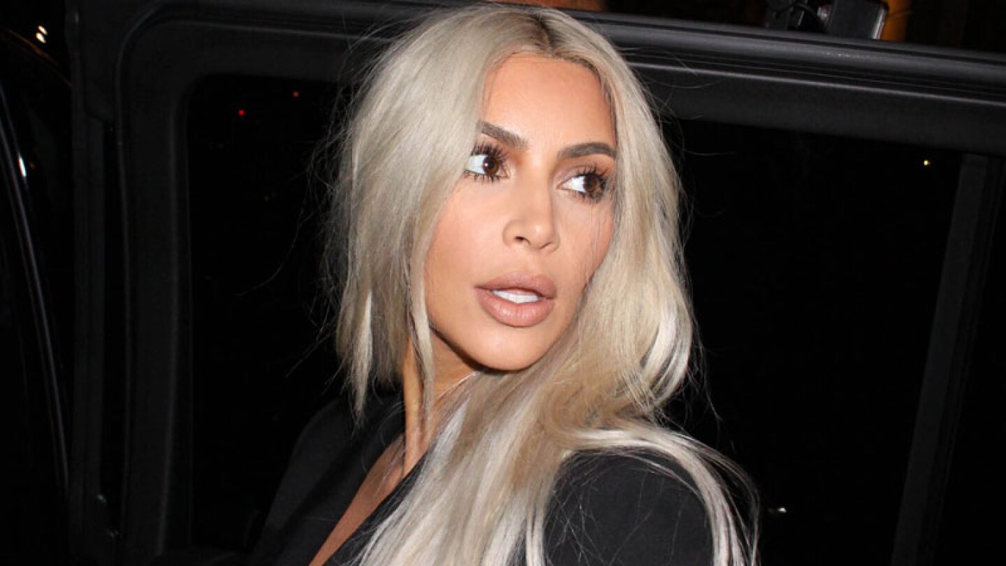 ¡El trasero de Kim Kardashian con microtanga de hilo luce impresionante!
