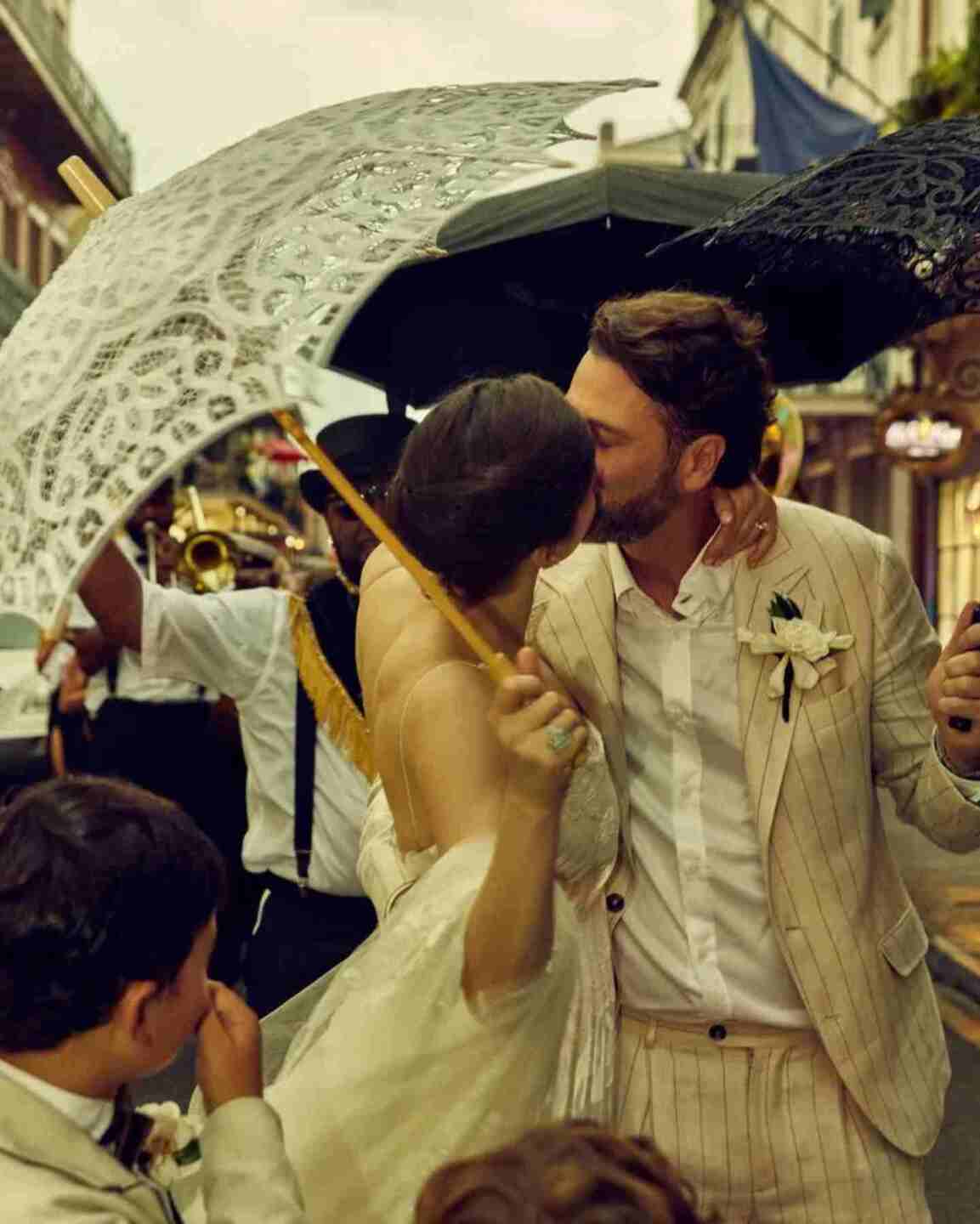 Alexandra Daddario se casa con un hombre 18 años mayor que ella