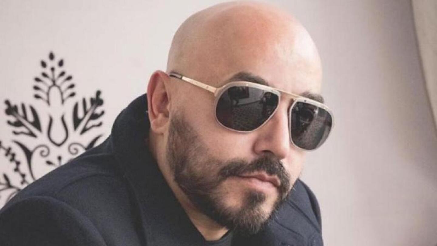 Lupillo Rivera disfruta fiesta sorpresa por sus 50 años