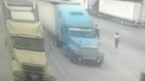 Tráiler se quedó sin frenos