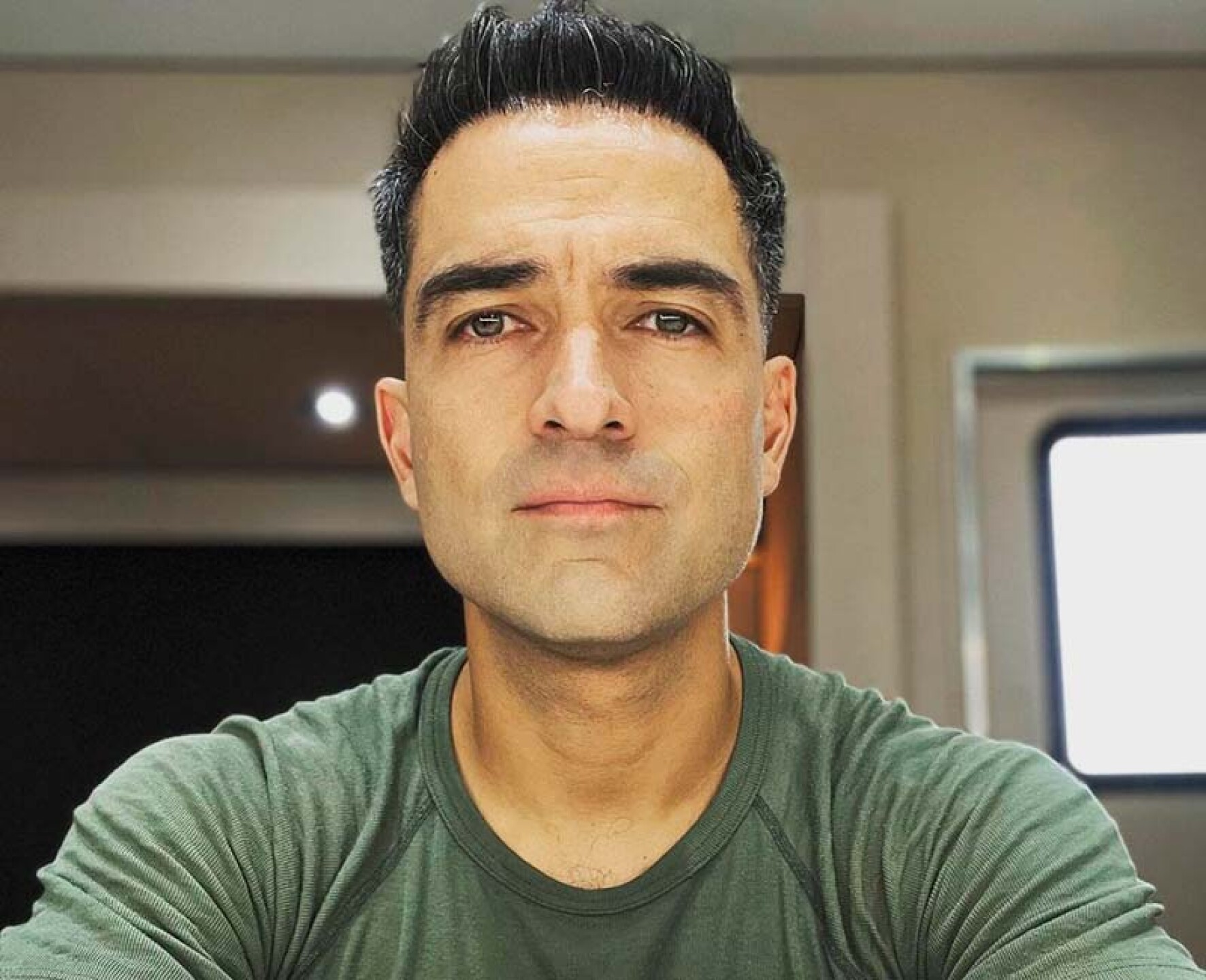 Alfonso Herrera revela que ser parte de RBD le dejó secuelas en su salud mental