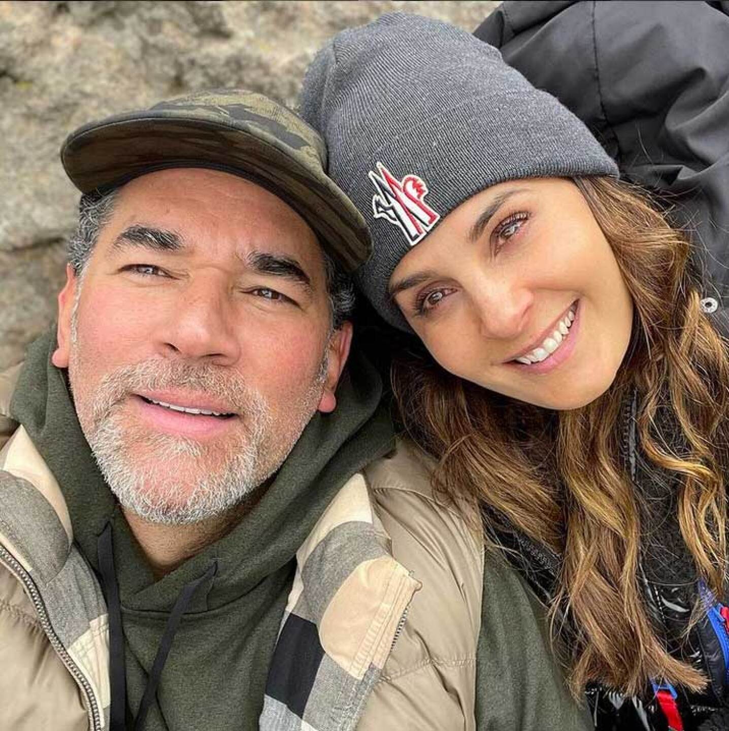 Mayrín Villanueva y Alexis Ayala trabajan juntos