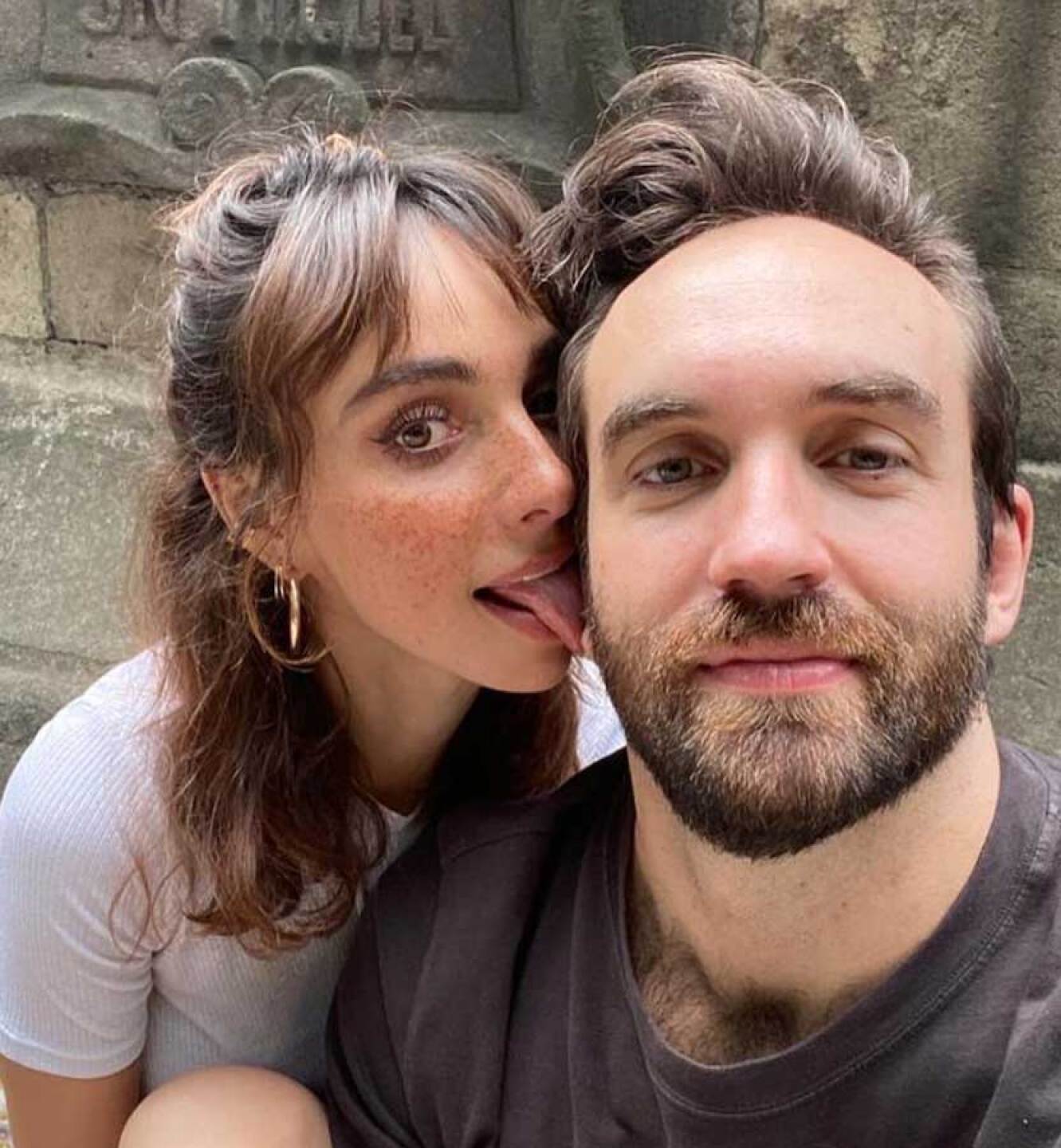 Natalia Téllez y su novio serán papás