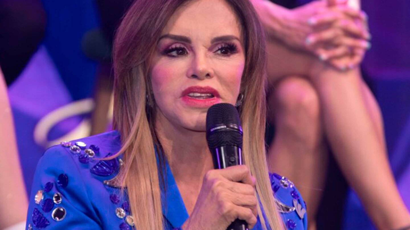 Lucía Méndez en el Zócalo