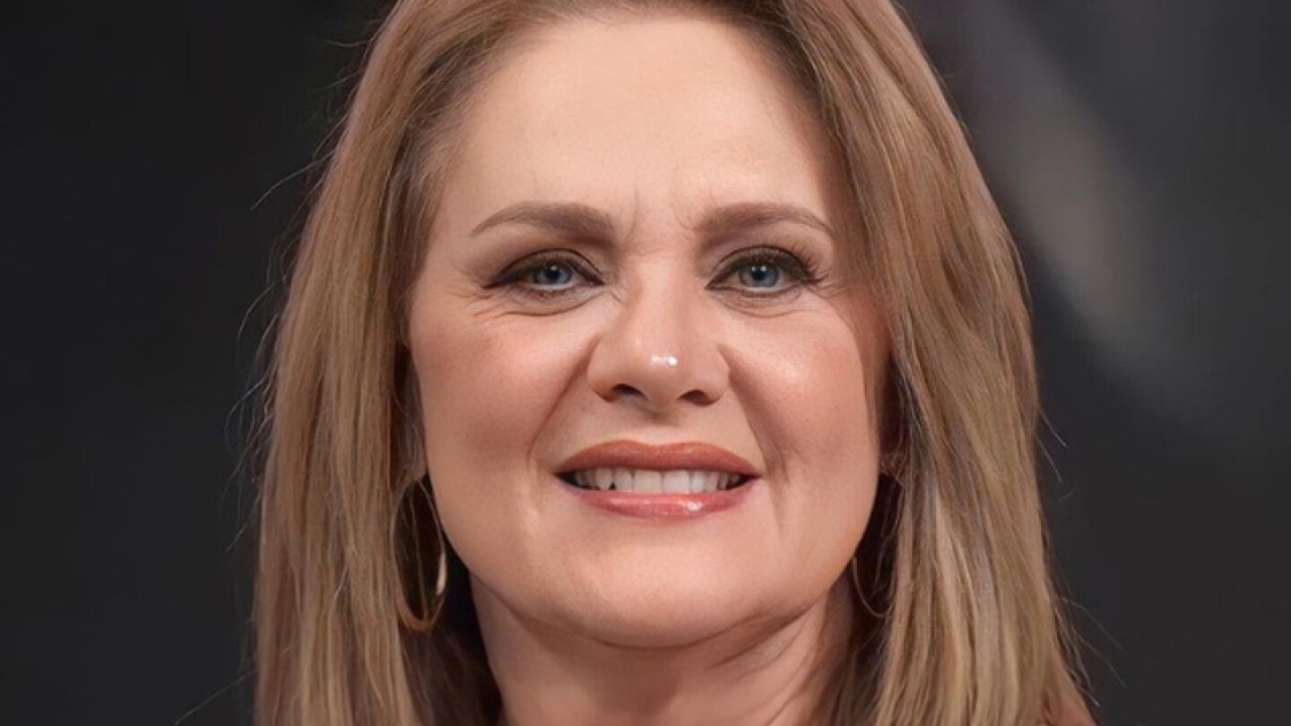 Erika Buenfil confiesa que nunca le guardó rencor al padre de su hijo