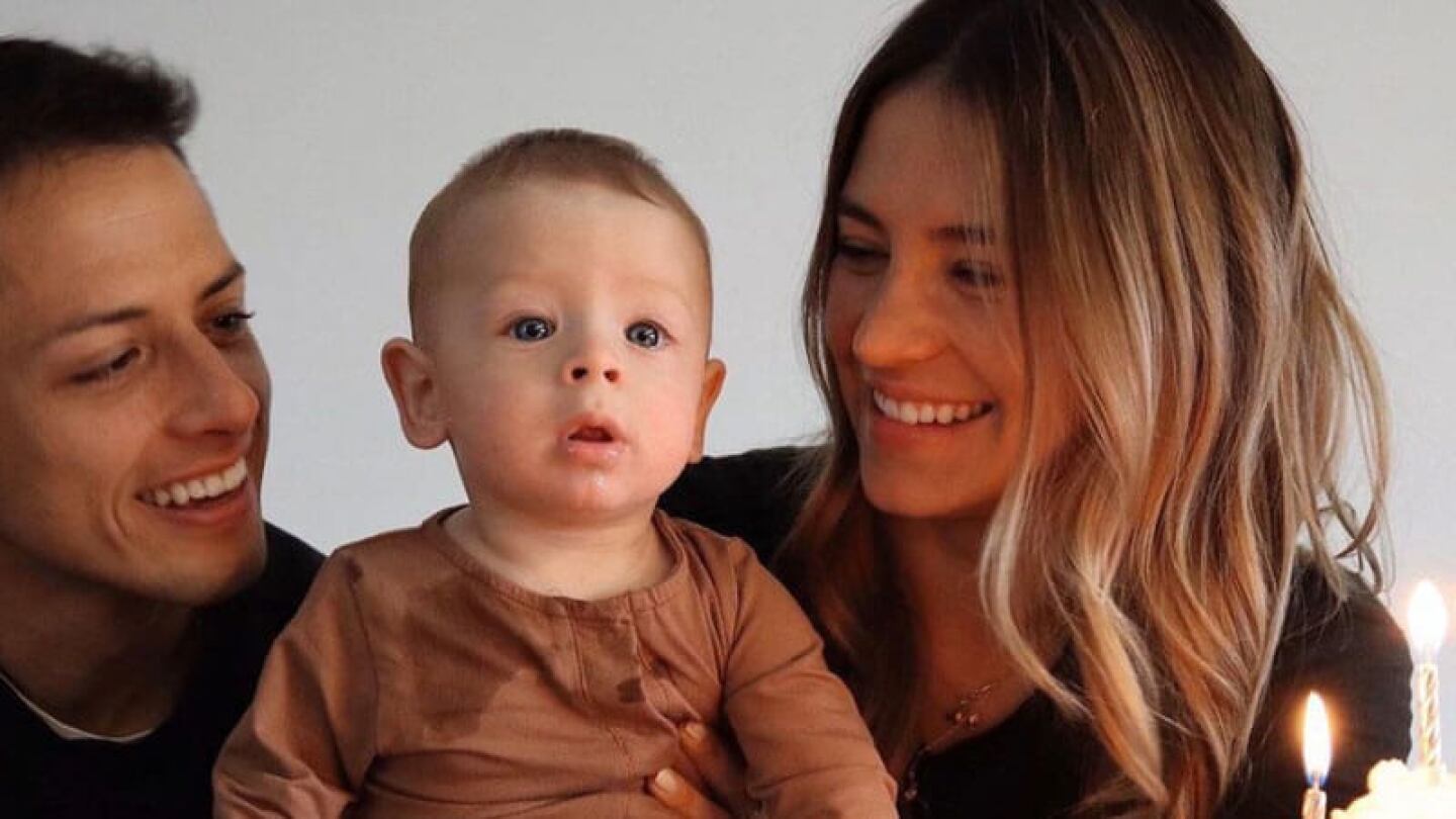 Sarah Kohan y Chicharito Hernández celebran juntos el cumpleaños de su hijo