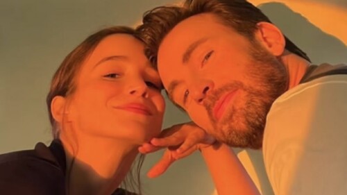 Chris Evans y Alba Baptistas portada