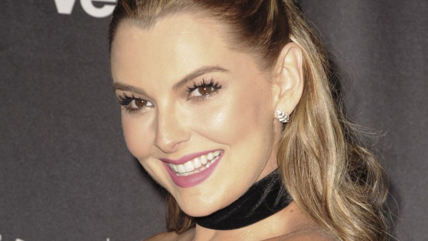 Marjorie de Sousa comparte sexy foto en traje de baño