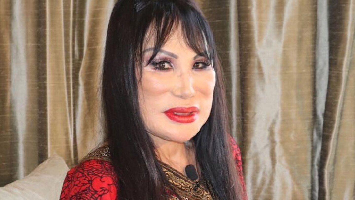 Por su edad, Lyn May no podrá aumentar su busto
