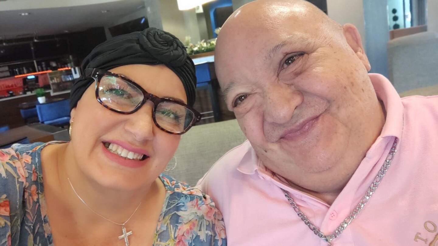 Luis de Alba y su esposa