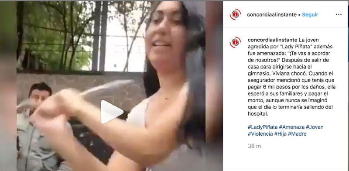 En la agresión estuvo involucrada toda una familia y ya están siendo buscados por las autoridades.