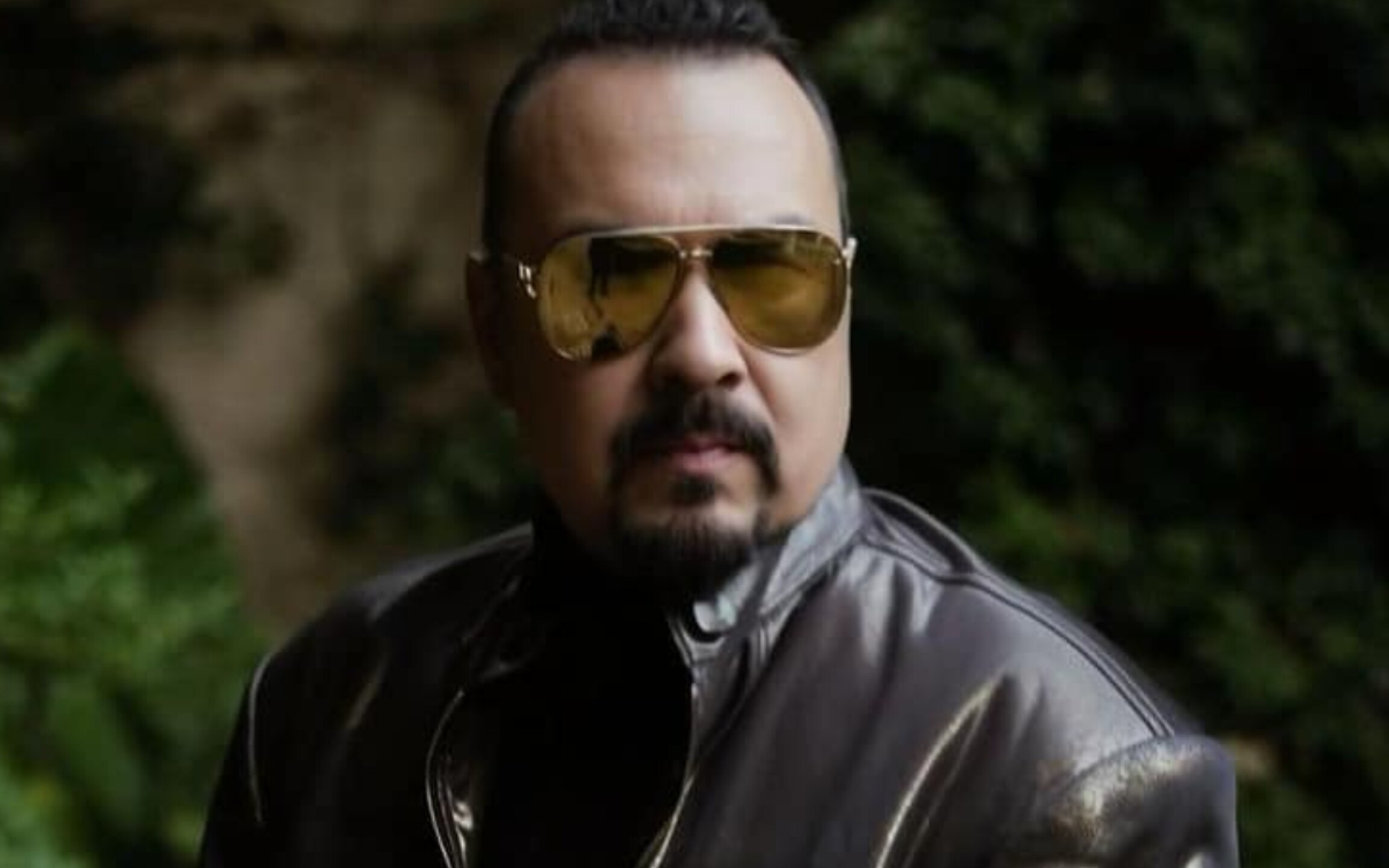 Cazzu, Ángela Aguilar y Pepe Aguilar