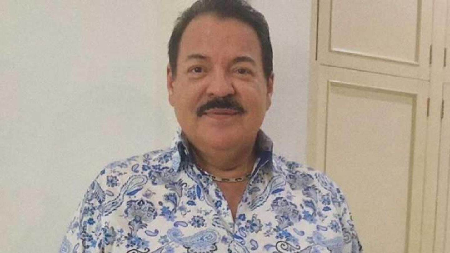 Julio Preciado reaparece en redes sociales desde su cama de hospital.