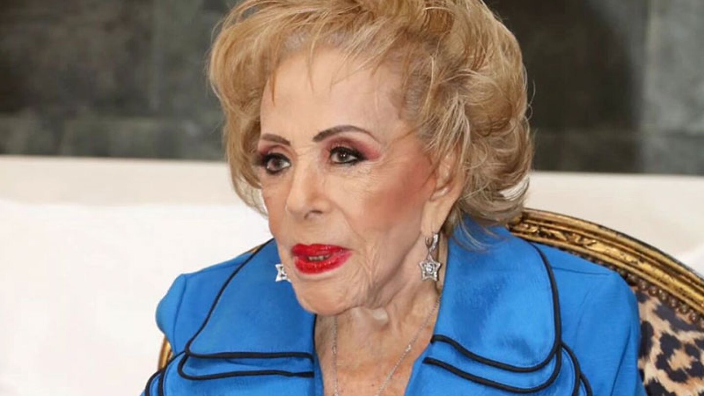 Silvia Pinal está bien de salud