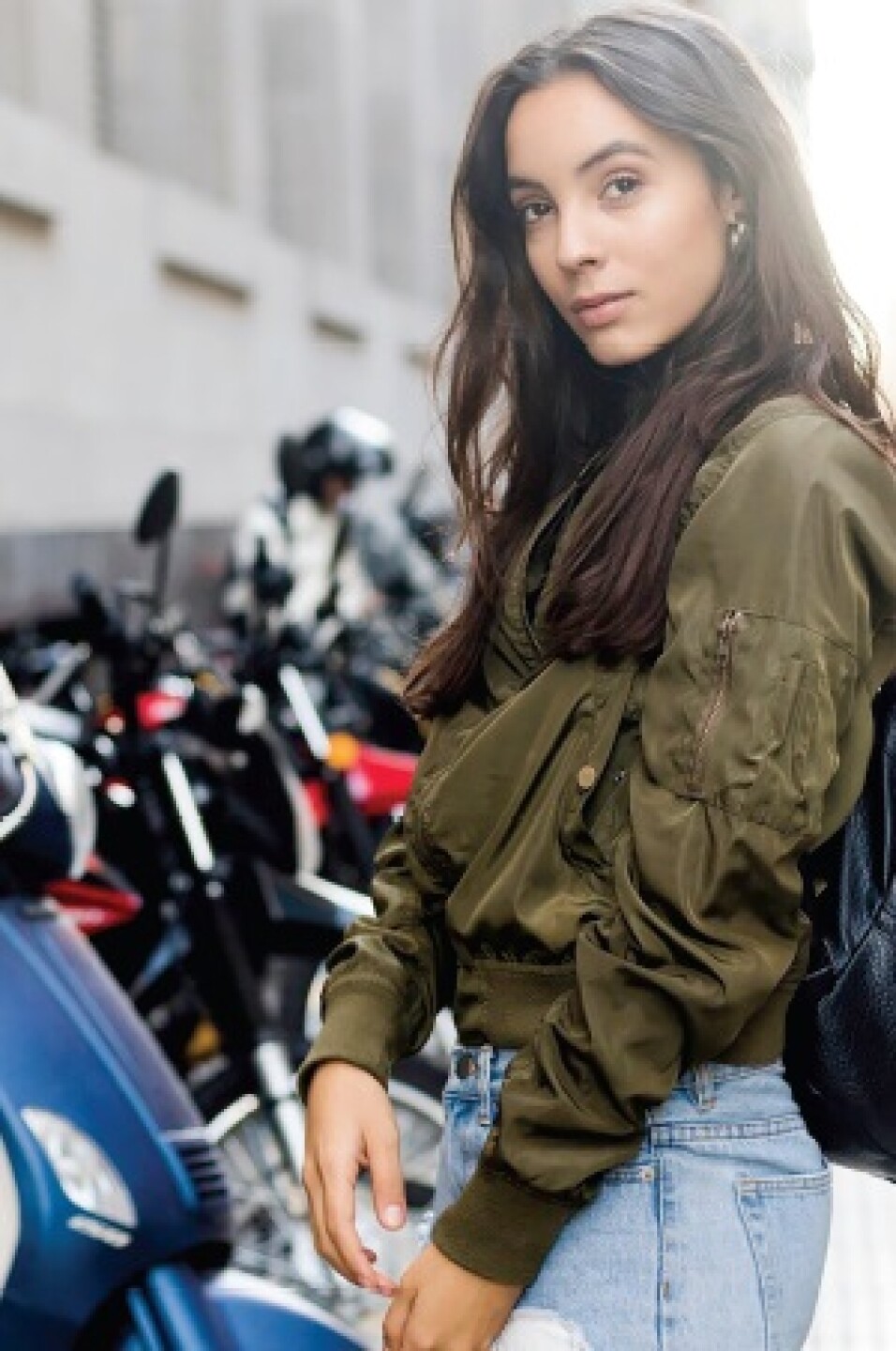 motociclista mujer.jpg