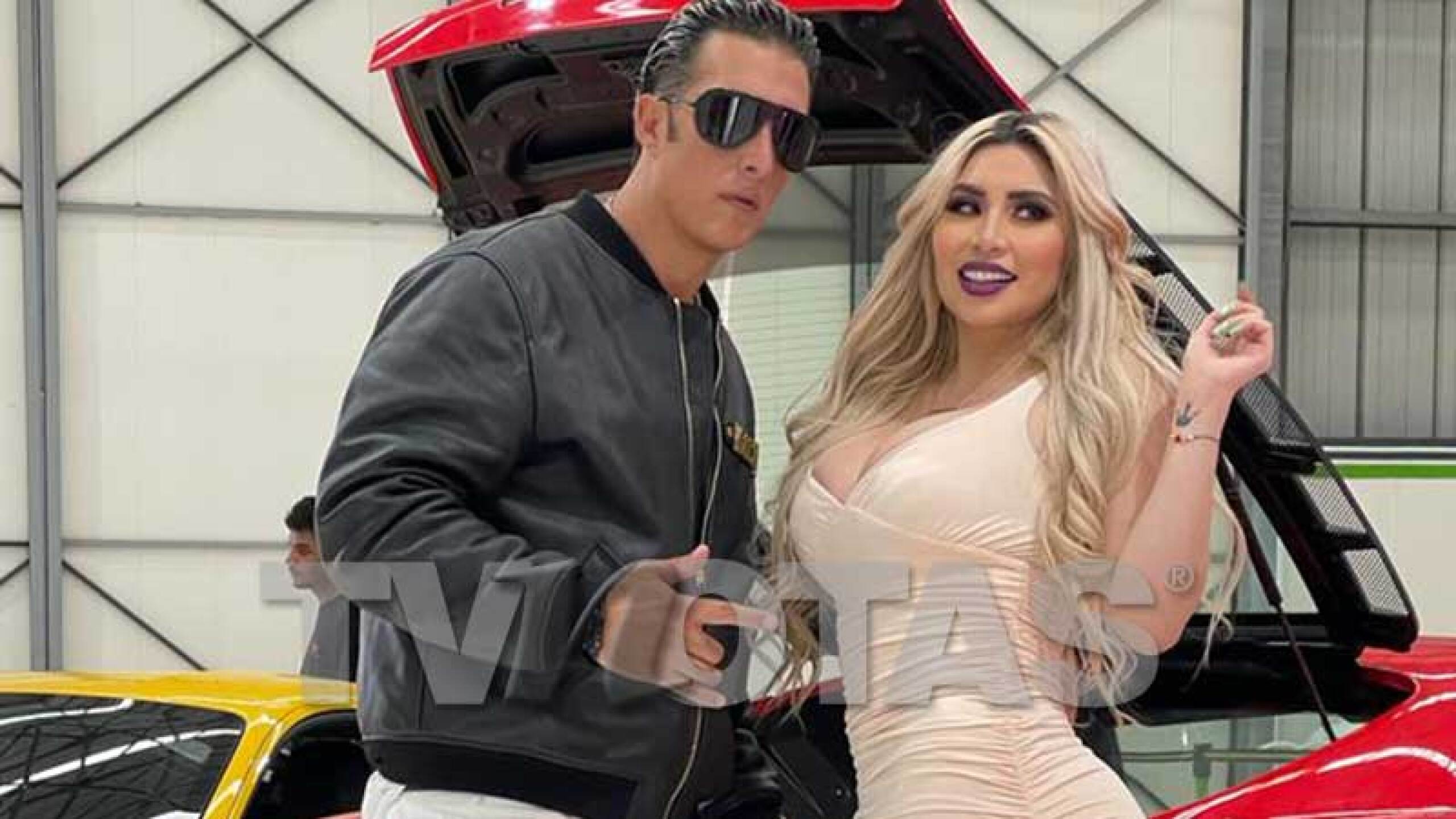 Fer Italia no escatimó y le regaló auto de lujo a la Bebeshita