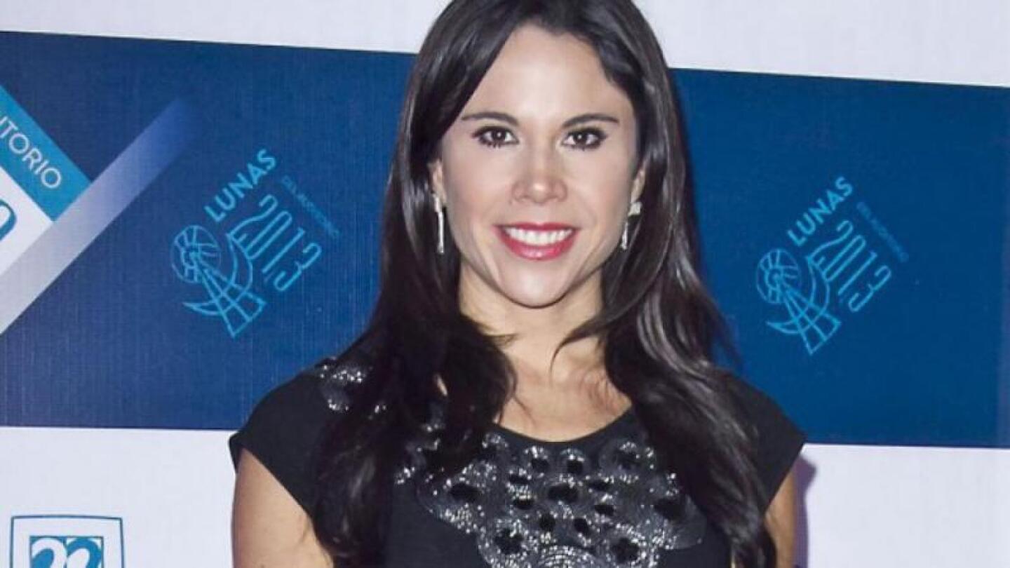 Paola Rojas asegura que por un momento se 'contagió' de los celos de su pareja.