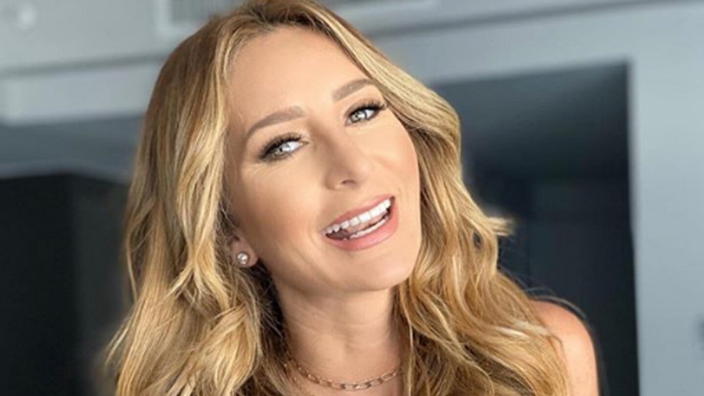Geraldine Bazán cambia de look y luce espectacular