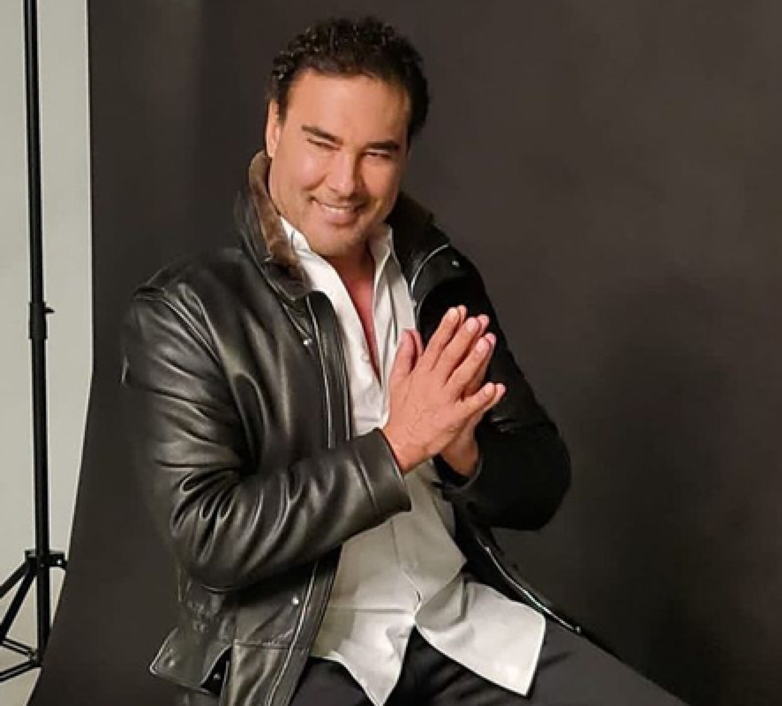 eduardo yañez demanda ernesto alonso