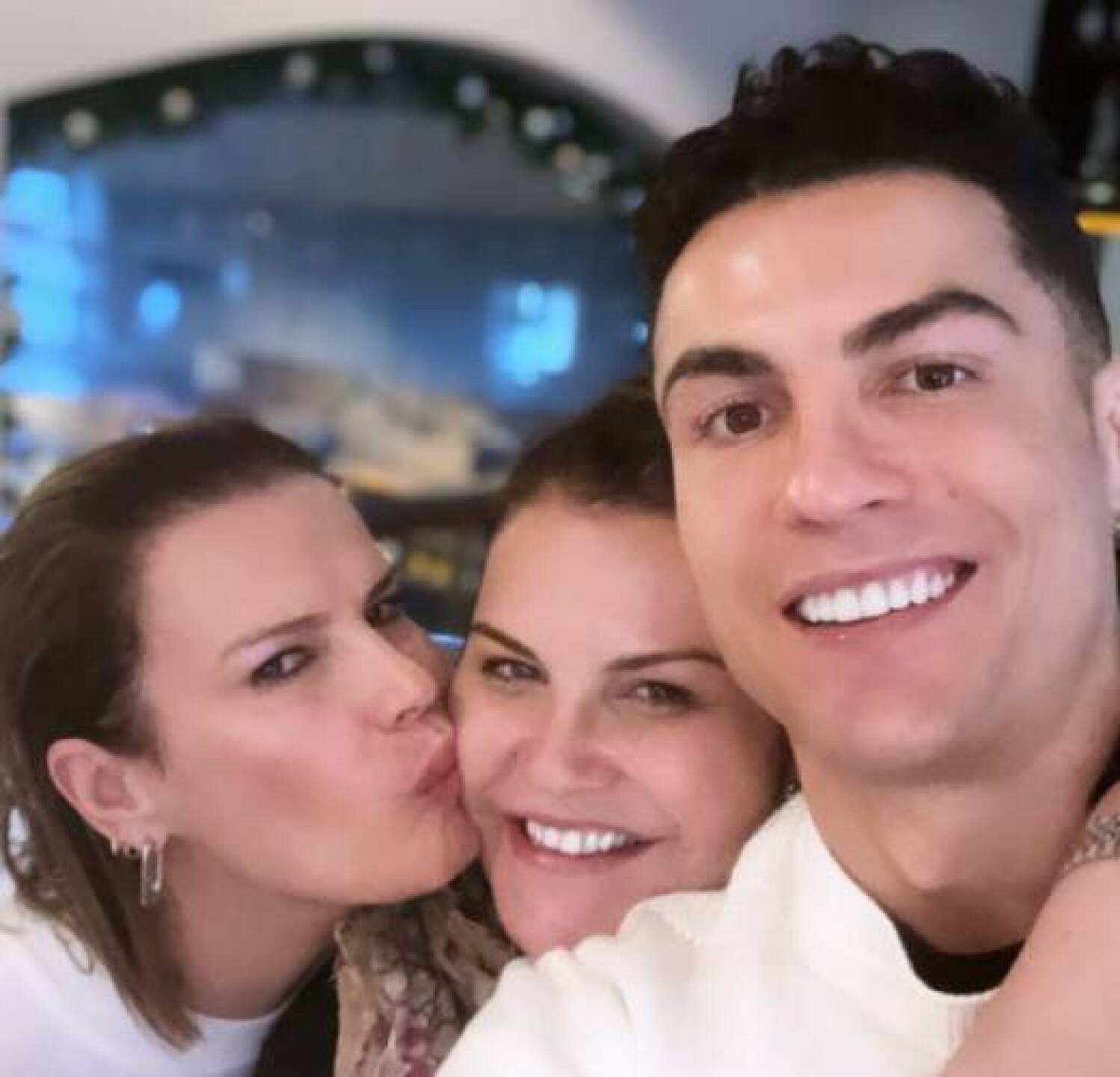 Ronaldo y su familia
