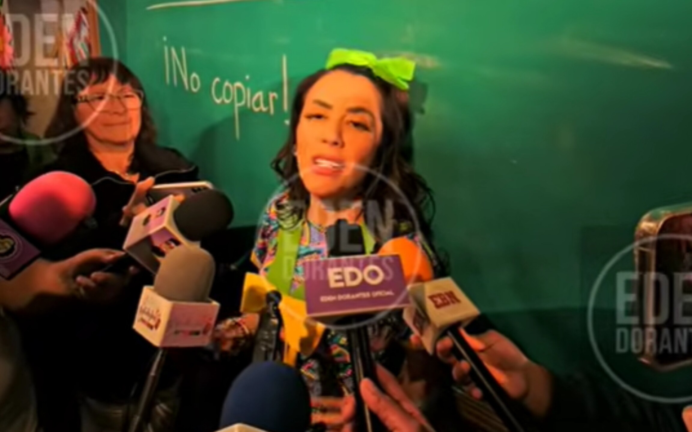 Karime aclara si Gala le robó