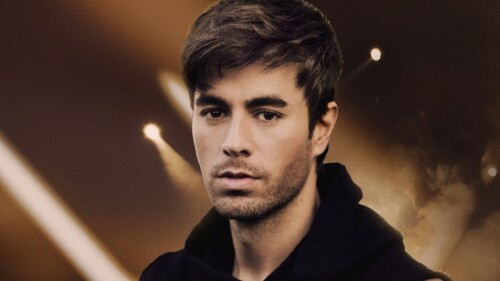 Enrique Iglesias sorprende a fan con increíble gesto